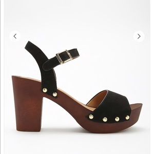 Qupid Faux Suede Platform Clog Sandals